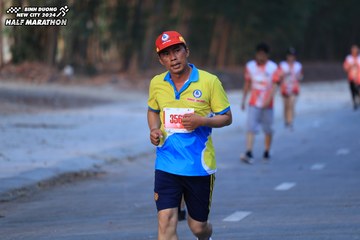 BINH DUONG NEW CITY HALF MARATHON 2024 - Ảnh #1750823