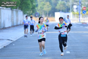 BINH DUONG NEW CITY HALF MARATHON 2024 - Ảnh #1771402