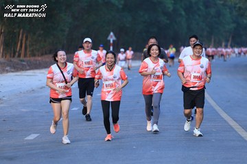 BINH DUONG NEW CITY HALF MARATHON 2024 - Ảnh #1750735