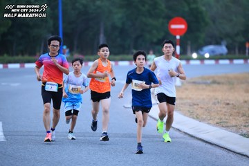BINH DUONG NEW CITY HALF MARATHON 2024 - Ảnh #1726017