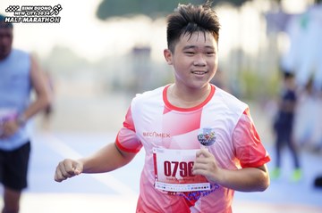 BINH DUONG NEW CITY HALF MARATHON 2024 - Ảnh #1758469