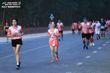 BINH DUONG NEW CITY HALF MARATHON 2024 - Ảnh #1750543