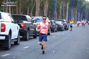 BINH DUONG NEW CITY HALF MARATHON 2024 - Ảnh #1756173