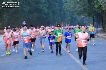 BINH DUONG NEW CITY HALF MARATHON 2024 - Ảnh #1772369