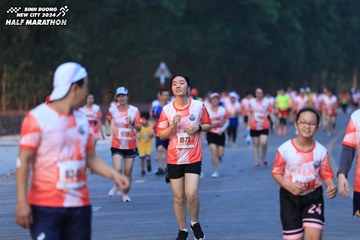 BINH DUONG NEW CITY HALF MARATHON 2024 - Ảnh #1772051