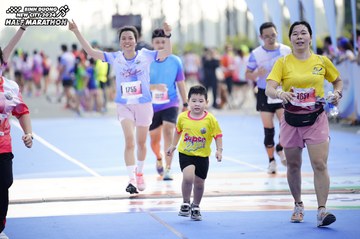 BINH DUONG NEW CITY HALF MARATHON 2024 - Ảnh #1759894
