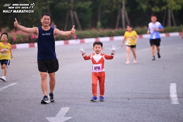 BINH DUONG NEW CITY HALF MARATHON 2024 - Ảnh #1727137