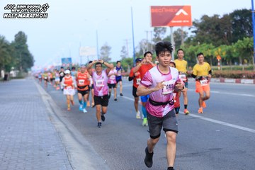 BINH DUONG NEW CITY HALF MARATHON 2024 - Ảnh #1772544