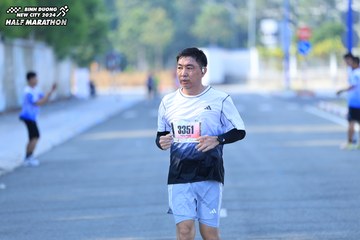 BINH DUONG NEW CITY HALF MARATHON 2024 - Ảnh #1771423