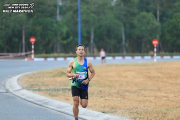 BINH DUONG NEW CITY HALF MARATHON 2024 - Ảnh #1735128