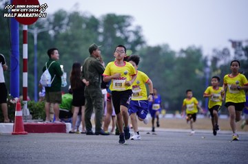 BINH DUONG NEW CITY HALF MARATHON 2024 - Ảnh #1725058