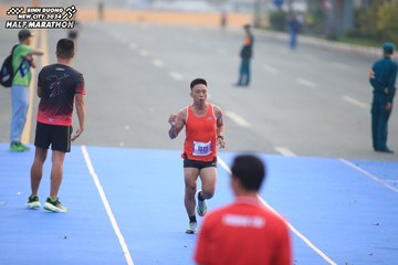 BINH DUONG NEW CITY HALF MARATHON 2024 - Ảnh #1738875