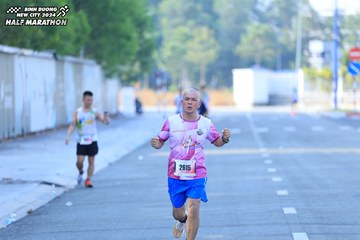 BINH DUONG NEW CITY HALF MARATHON 2024 - Ảnh #1770910