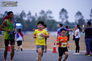 BINH DUONG NEW CITY HALF MARATHON 2024 - Ảnh #1725187