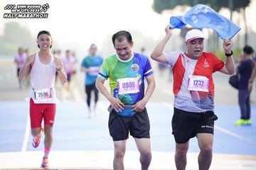 BINH DUONG NEW CITY HALF MARATHON 2024 - Ảnh #1757802