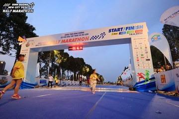 BINH DUONG NEW CITY HALF MARATHON 2024 - Ảnh #1729722