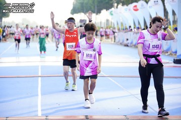 BINH DUONG NEW CITY HALF MARATHON 2024 - Ảnh #1768288