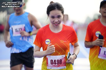 BINH DUONG NEW CITY HALF MARATHON 2024 - Ảnh #1758951