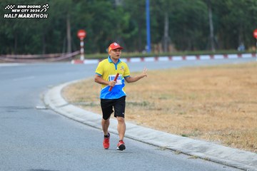 BINH DUONG NEW CITY HALF MARATHON 2024 - Ảnh #1735342