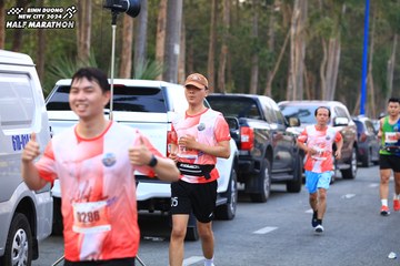 BINH DUONG NEW CITY HALF MARATHON 2024 - Ảnh #1756299