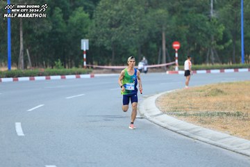 BINH DUONG NEW CITY HALF MARATHON 2024 - Ảnh #1735002