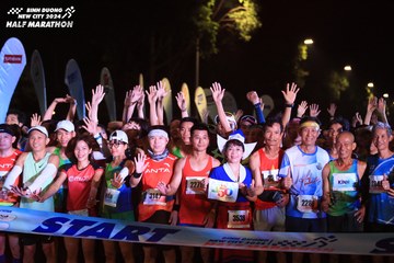 BINH DUONG NEW CITY HALF MARATHON 2024 - Ảnh #1737624