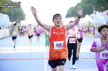 BINH DUONG NEW CITY HALF MARATHON 2024 - Ảnh #1768310