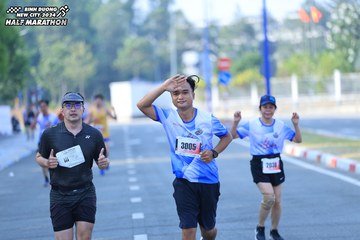 BINH DUONG NEW CITY HALF MARATHON 2024 - Ảnh #1770245