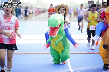 BINH DUONG NEW CITY HALF MARATHON 2024 - Ảnh #1768797
