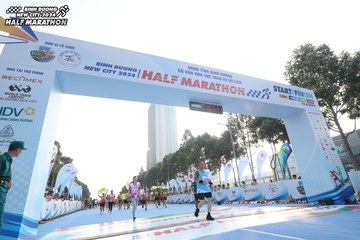 BINH DUONG NEW CITY HALF MARATHON 2024 - Ảnh #1821659