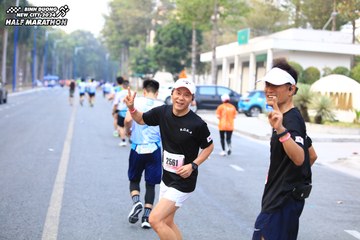 BINH DUONG NEW CITY HALF MARATHON 2024 - Ảnh #1755399
