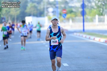 BINH DUONG NEW CITY HALF MARATHON 2024 - Ảnh #1769818