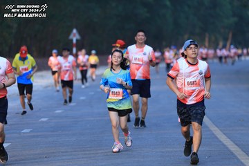 BINH DUONG NEW CITY HALF MARATHON 2024 - Ảnh #1771746