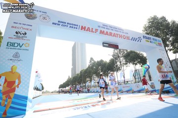 BINH DUONG NEW CITY HALF MARATHON 2024 - Ảnh #1819199