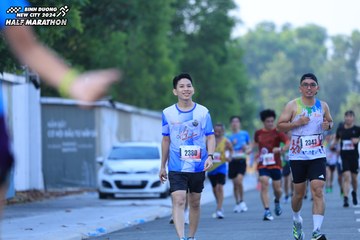 BINH DUONG NEW CITY HALF MARATHON 2024 - Ảnh #1763897