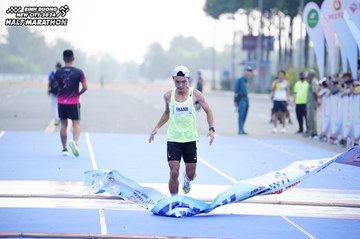 BINH DUONG NEW CITY HALF MARATHON 2024 - Ảnh #1771471