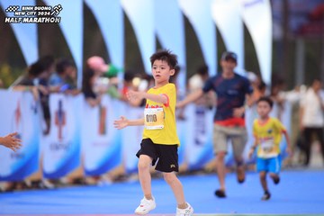 BINH DUONG NEW CITY HALF MARATHON 2024 - Ảnh #1729023