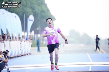 BINH DUONG NEW CITY HALF MARATHON 2024 - Ảnh #1771679