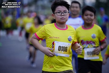 BINH DUONG NEW CITY HALF MARATHON 2024 - Ảnh #1724730