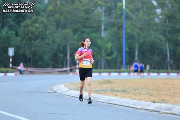 BINH DUONG NEW CITY HALF MARATHON 2024 - Ảnh #1735891