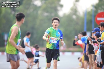 BINH DUONG NEW CITY HALF MARATHON 2024 - Ảnh #1736375