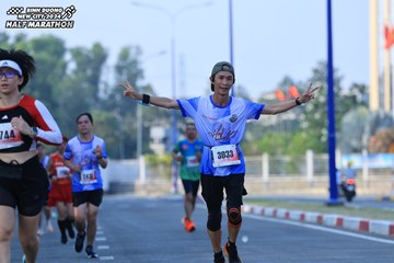 BINH DUONG NEW CITY HALF MARATHON 2024 - Ảnh #1764435