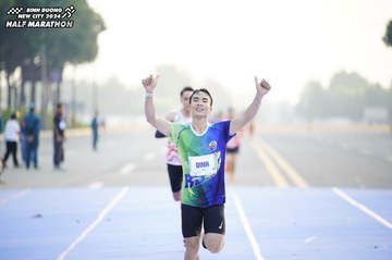 BINH DUONG NEW CITY HALF MARATHON 2024 - Ảnh #1756842