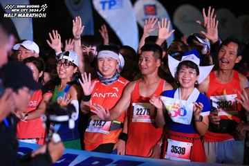 BINH DUONG NEW CITY HALF MARATHON 2024 - Ảnh #1737634