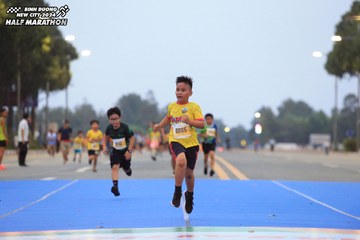BINH DUONG NEW CITY HALF MARATHON 2024 - Ảnh #1727554
