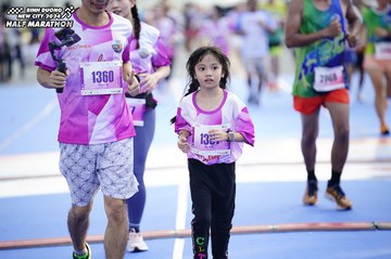 BINH DUONG NEW CITY HALF MARATHON 2024 - Ảnh #1760064