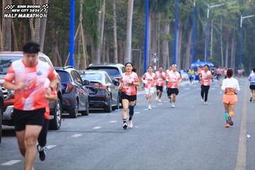 BINH DUONG NEW CITY HALF MARATHON 2024 - Ảnh #1756192