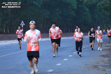 BINH DUONG NEW CITY HALF MARATHON 2024 - Ảnh #1750088