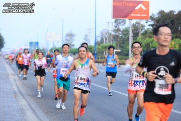 BINH DUONG NEW CITY HALF MARATHON 2024 - Ảnh #1770827