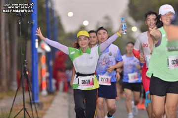 BINH DUONG NEW CITY HALF MARATHON 2024 - Ảnh #1741321